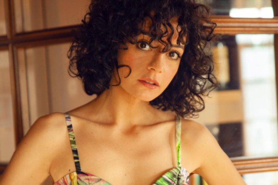 Zeynep KöseZeynep Köse Zeynep KöseZeynep Köse