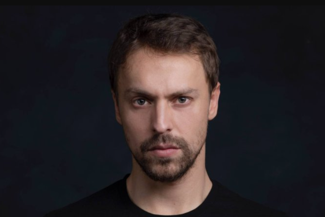 Metin AkdülgerMetin Akdülger Metin AkdülgerMetin Akdülger