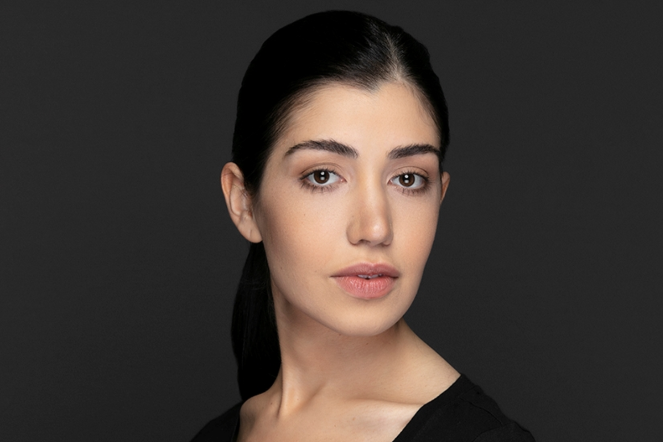 Ayşe KırcaAyşe Kırca