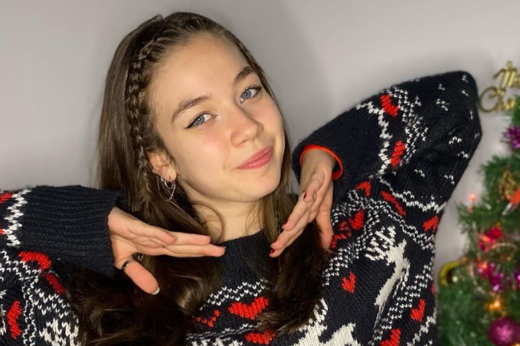 Alisa Sezen Sever kaç yaşında?