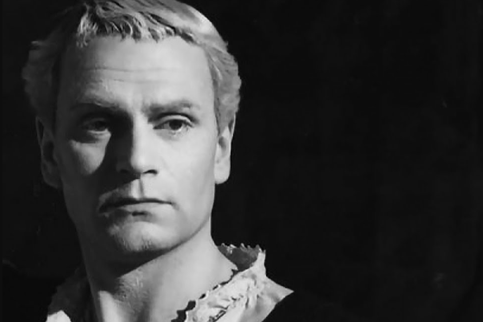 Laurence OlivierLaurence Olivier