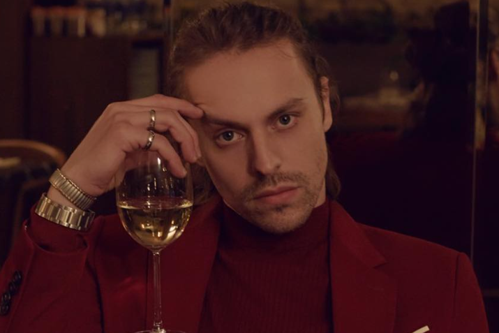Metin AkdülgerMetin Akdülger