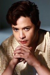 Alden Richards fotoğrafı