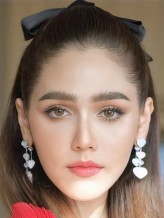 Araya A. Hargate fotoğrafı