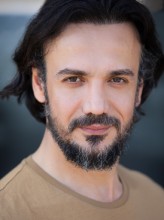 Devrim Evin fotoğrafı Devrim Evin fotoğrafı