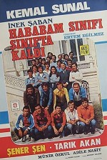 Hababam Sınıfı Sınıfta Kaldı (1976) afişi