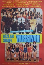Kızlar Sınıfı Yarışıyor (1985) afişi