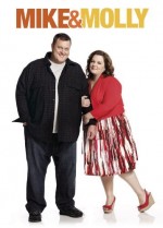 Mike & Molly (2010) afişi