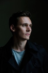 Rick Okon fotoğrafı