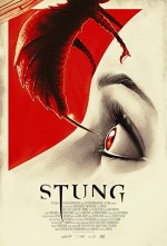 Stung (2015) afişi