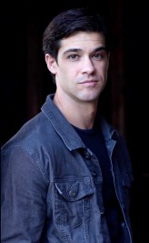 Travis Laughlin fotoğrafı