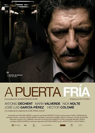 A puerta fría (2012) afişi A puerta fría (2012) afişi