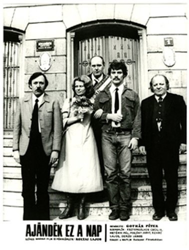 Ajándék Ez A Nap (1979) afişi Ajándék Ez A Nap (1979) afişi