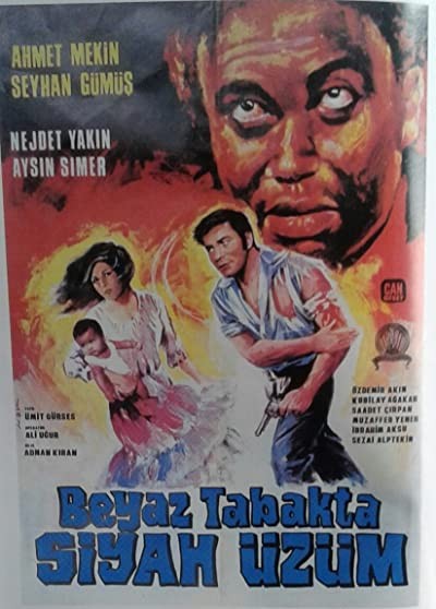 Beyaz Tabakta Siyah Üzüm (1970) afişi Beyaz Tabakta Siyah Üzüm (1970) afişi