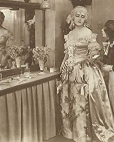 Die Lebende Tote (1919) afişi