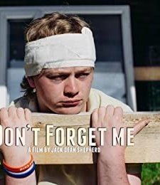 Don't Forget Me (2016) afişi