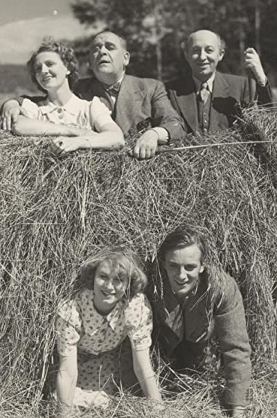 Familien På Borgan (1939) afişi Familien På Borgan (1939) afişi