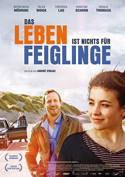 Hayat Kolay Değil (2012) afişi Hayat Kolay Değil (2012) afişi