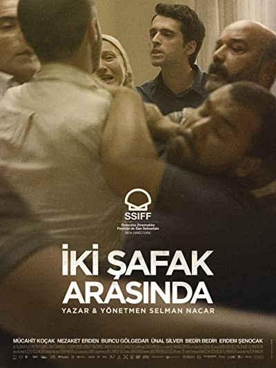 İki Şafak Arasında (2021) afişi İki Şafak Arasında (2021) afişi