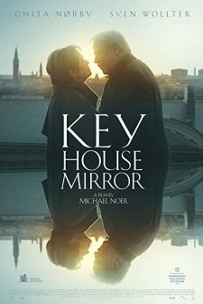 Key House mirror (2015) afişi