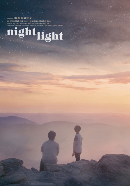 Night Light (2019) afişi Night Light (2019) afişi