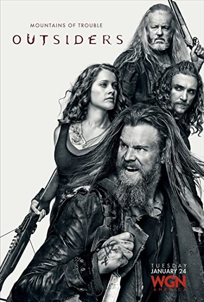 Outsiders (2016) afişi Outsiders (2016) afişi