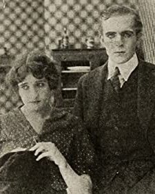 Over The Ledge (1914) afişi