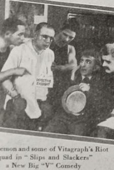 Slips And Slackers (1917) afişi