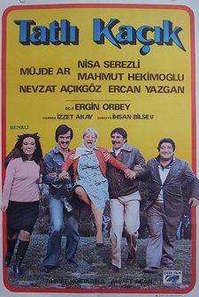 Tatlı Kaçık (1977) afişi