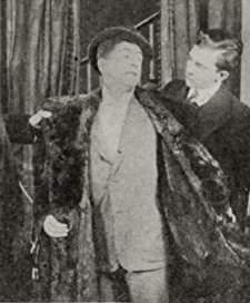 The Fur Coat (1916) afişi