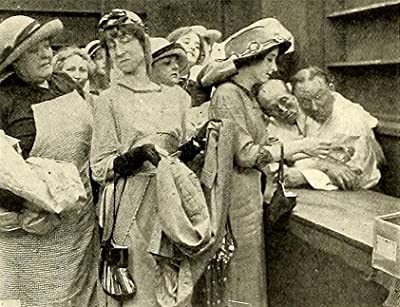 When Women Go On The Warpath; Or, Why Jonesville Went Dry (1913) afişi When Women Go On The Warpath; Or, Why Jonesville Went Dry (1913) afişi