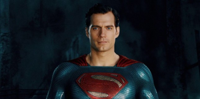 Henry Cavill, Superman Olarak Dönüyor!