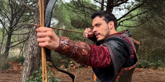 "Kuruluş Osman"da Bir Ayrılık Daha: Ali Önsöz Veda Ediyor! "Kuruluş Osman"da Bir Ayrılık Daha: Ali Önsöz Veda Ediyor!