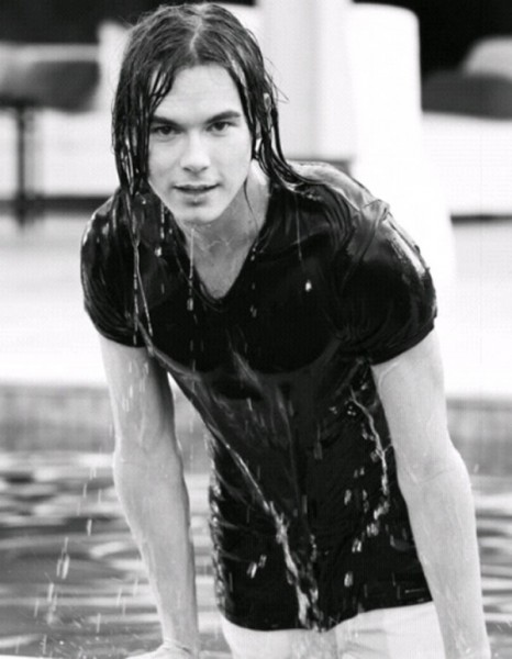 Tyler Blackburn Fotoğrafları 12