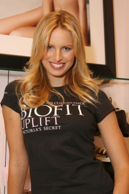 Karolina Kurkova Fotoğrafları 134