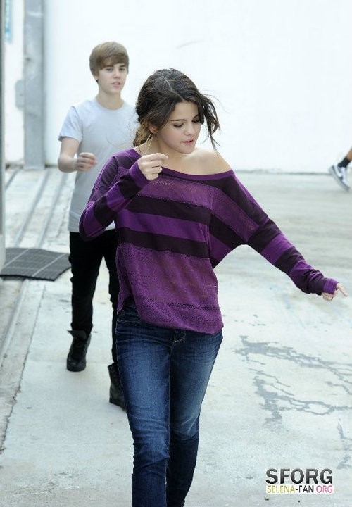 Selena Gomez Fotoğrafları 2028