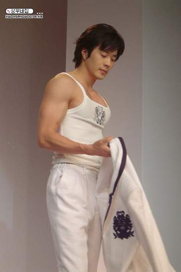 Kwon Sang-woo Fotoğrafları 32