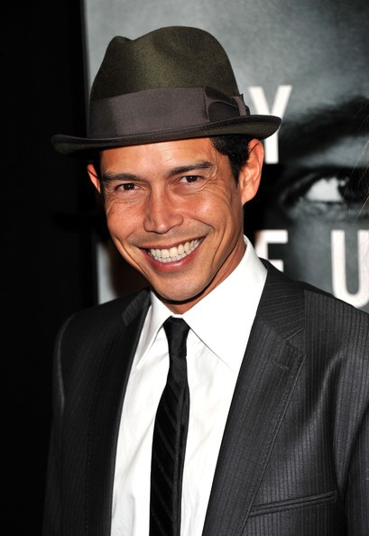 Anthony Ruivivar Fotoğrafları 12