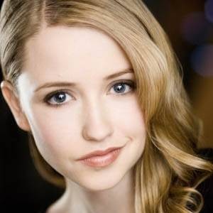 Emily Tennant Fotoğrafları 1