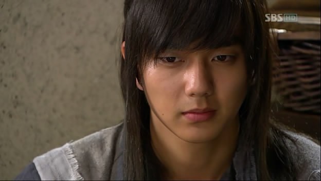 Yoo Seung-ho Fotoğrafı