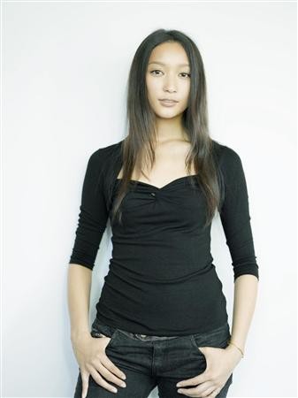 Anne Watanabe Fotoğrafları 1