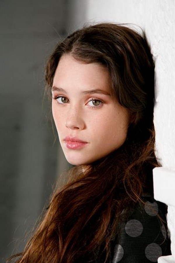 Astrid Berges-Frisbey Fotoğrafları 32