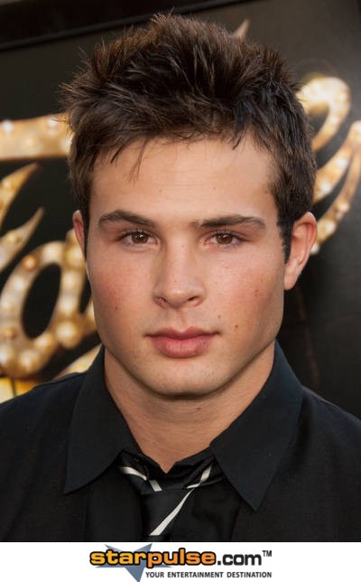 Cody Longo Fotoğrafları 19