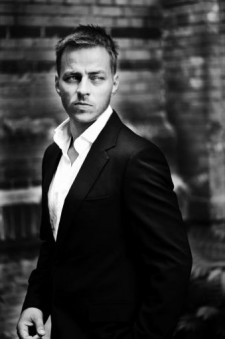 Tom Wlaschiha Fotoğrafları 5