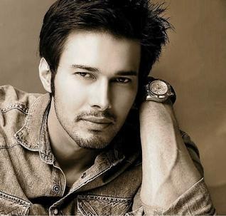 Rajneesh Duggal Fotoğrafları 0