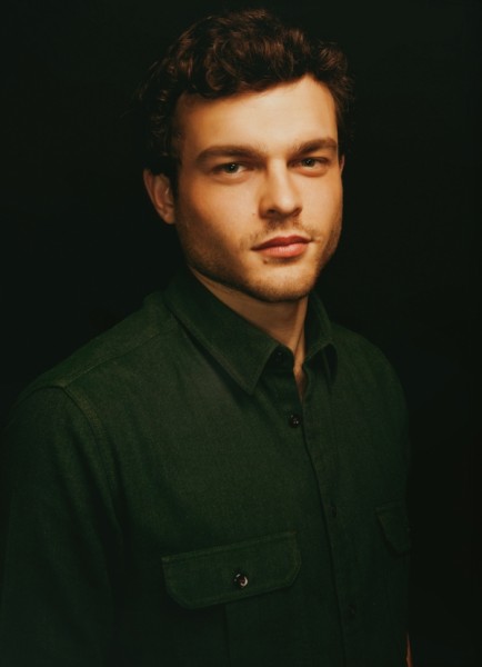 Alden Ehrenreich Fotoğrafları 8