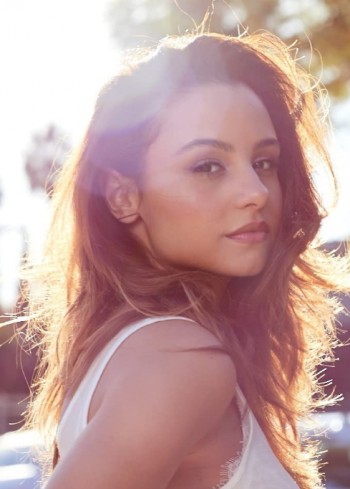 Aimee Carrero Fotoğrafları 1