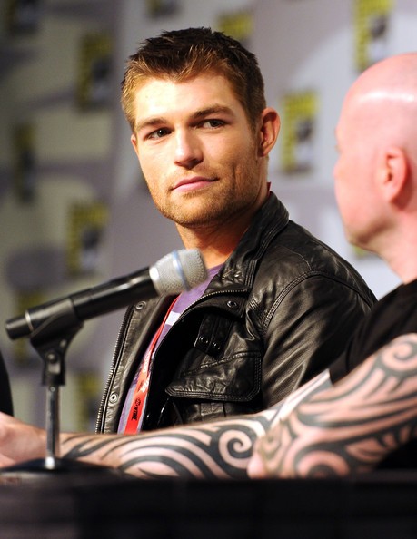 Liam McIntyre Fotoğrafları 38