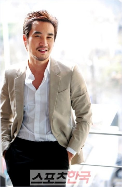 Uhm Tae-woong Fotoğrafı