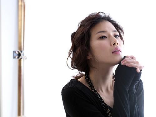 Lee Bo Young Fotoğrafı